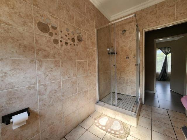 Townhouse for sale in Ekurhuleni, Gauteng