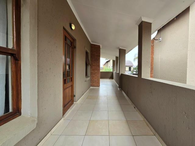 Townhouse for sale in Ekurhuleni, Gauteng