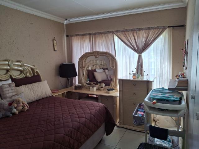 Townhouse for sale in Ekurhuleni, Gauteng