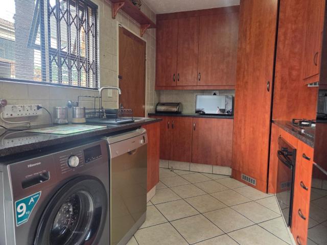 Townhouse for sale in Ekurhuleni, Gauteng