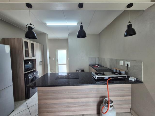 Townhouse for sale in Ekurhuleni Ward 94, City of Ekurhuleni Metropolitan Municipality