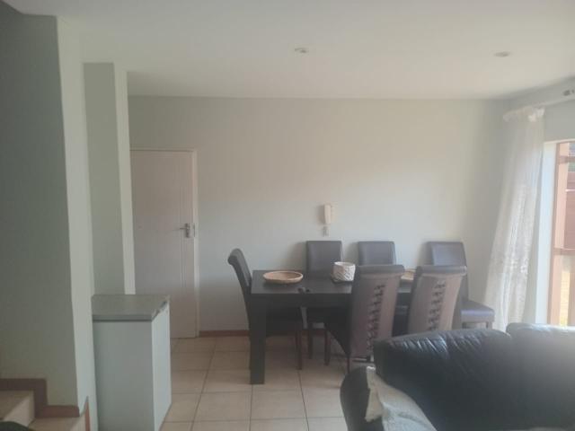 Townhouse for sale in Akasia, Gauteng