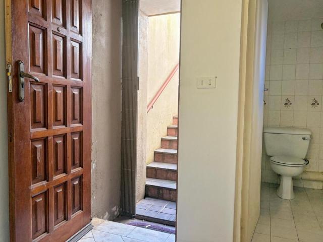 Townhouse for sale in Amanzimtoti, Kwazulu-natal