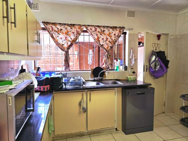 Townhouse for sale in Hillcrest, Kwazulu-natal