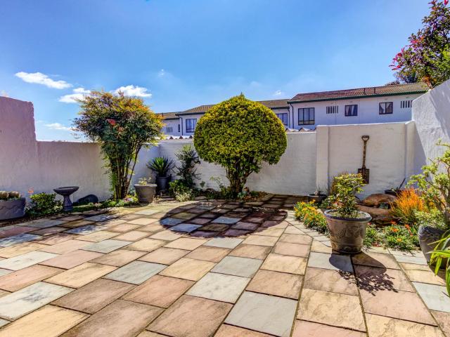 Townhouse for sale in Ekurhuleni, Gauteng