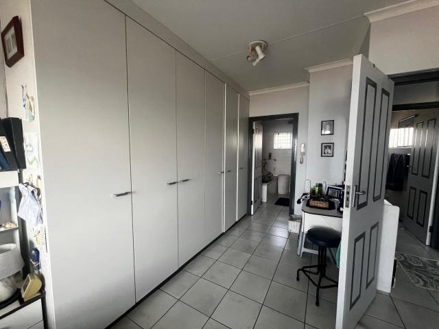 Townhouse for sale in Isipingo, Kwazulu-natal