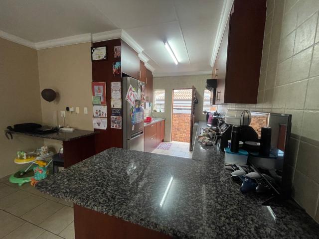 Townhouse for sale in Ekurhuleni, Gauteng