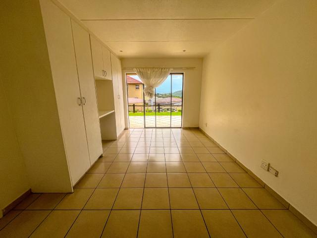 Townhouse for sale in Vosloorus, Gauteng