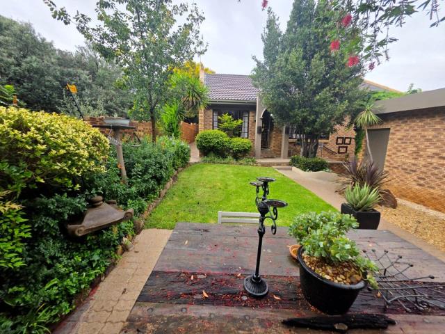 Townhouse for sale in Bloemfontein, Free State