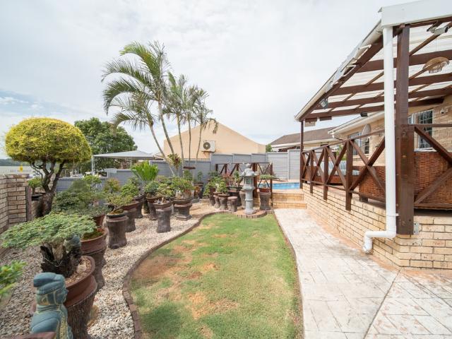 Townhouse for sale in East London, Eastern Cape