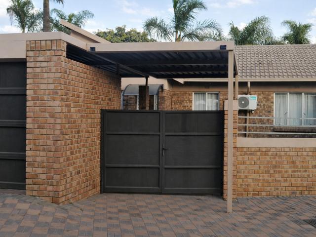Townhouse for sale in Seshego, Limpopo