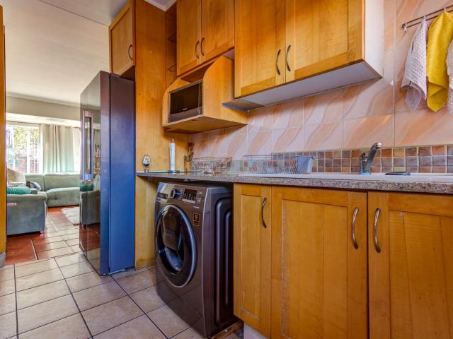 Townhouse for sale in Ekurhuleni, Gauteng