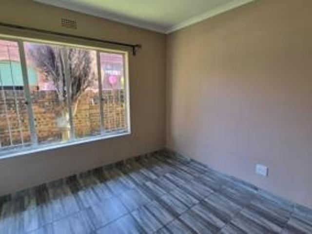 Townhouse for sale in Ekurhuleni, Gauteng