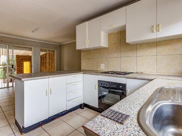 Townhouse for sale in Ekurhuleni, Gauteng