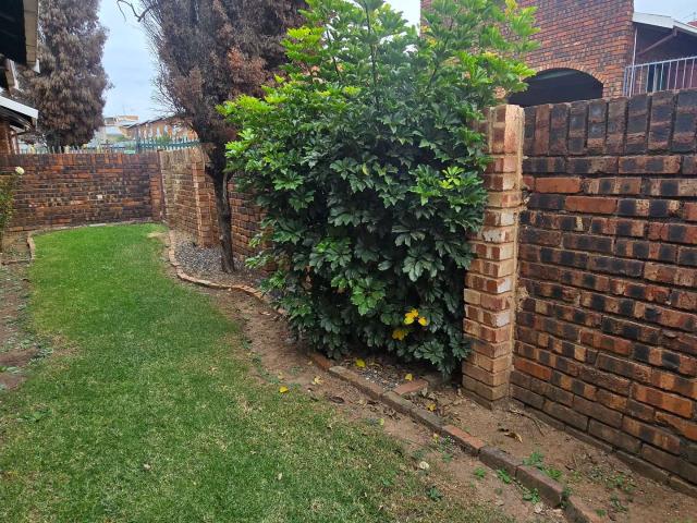 Townhouse for sale in Ekurhuleni, Gauteng