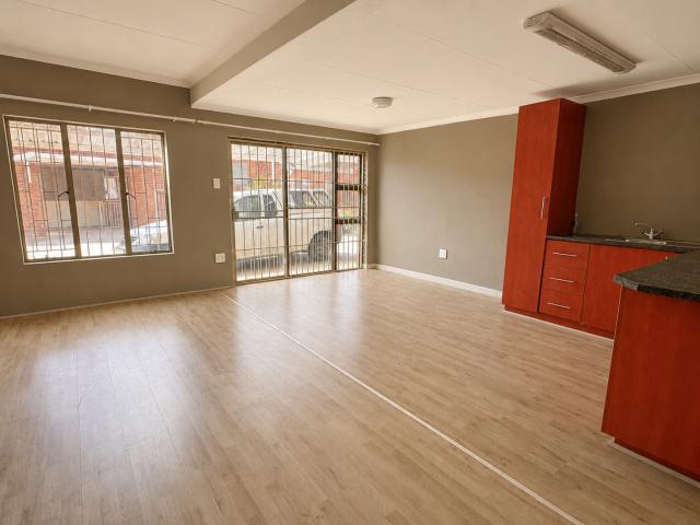 Townhouse for sale in Ekurhuleni, Gauteng