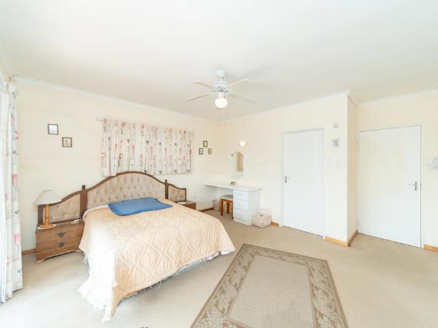 Townhouse for sale in East London, Eastern Cape