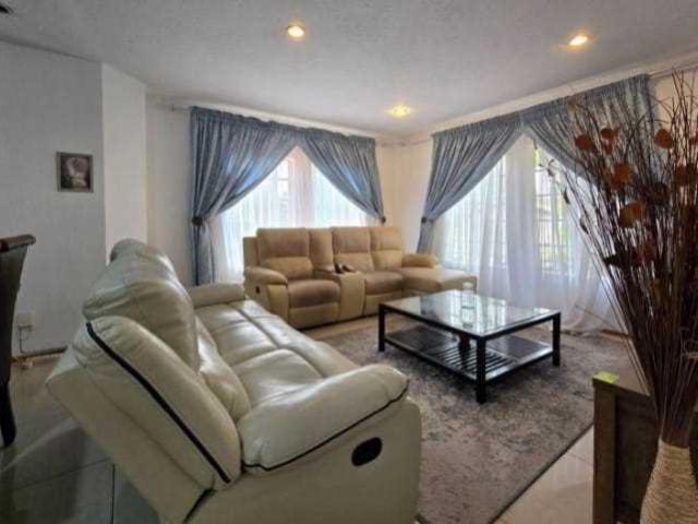 Townhouse for sale in Ekurhuleni, Gauteng