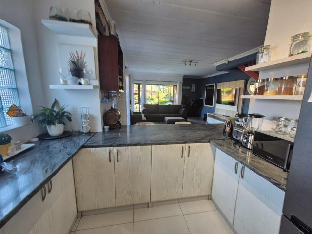 Townhouse for sale in Brackenhurst, Ekurhuleni