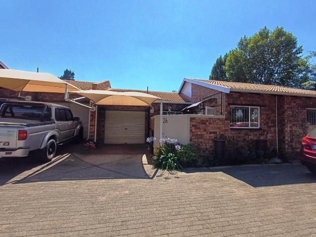 Townhouse for sale in Alberton, Brackenhurst