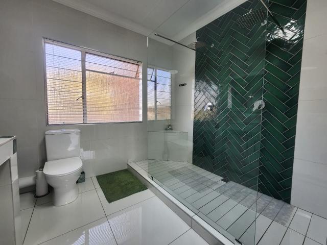 Townhouse for sale in Brackenhurst, Ekurhuleni