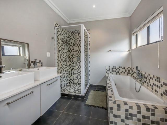 Townhouse for sale in Randburg, Gauteng