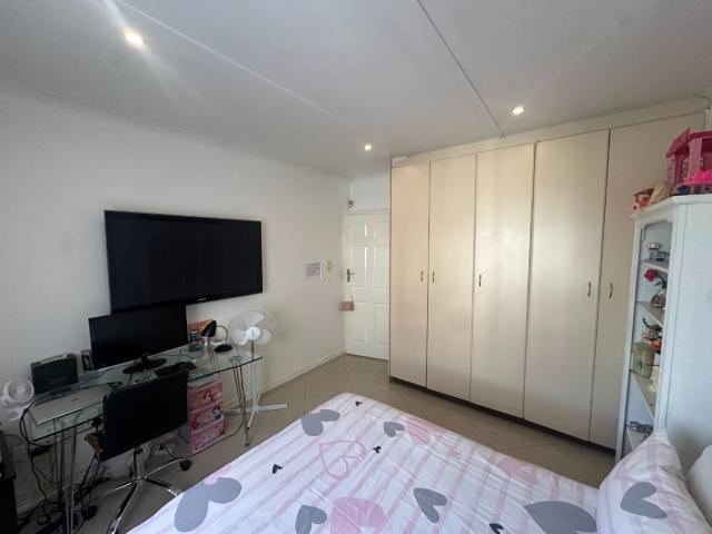 Townhouse for sale in Mt Edgecombe, Kwazulu-natal