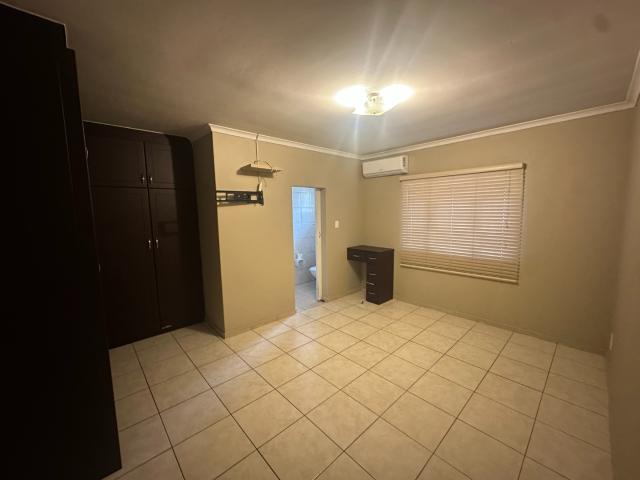 Townhouse for sale in Southgate, Mt Edgecombe