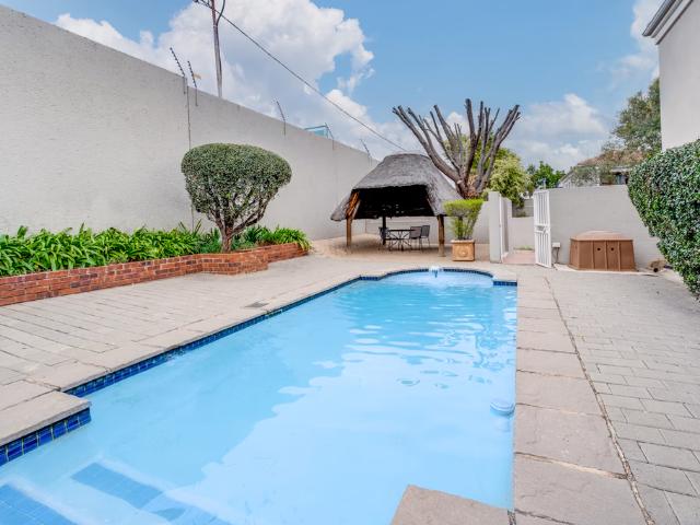 Townhouse for sale in Randburg, Gauteng