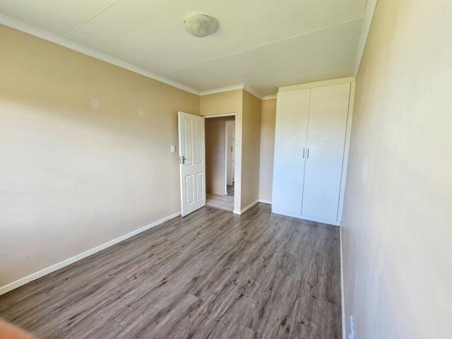 Townhouse for sale in East London, Eastern Cape