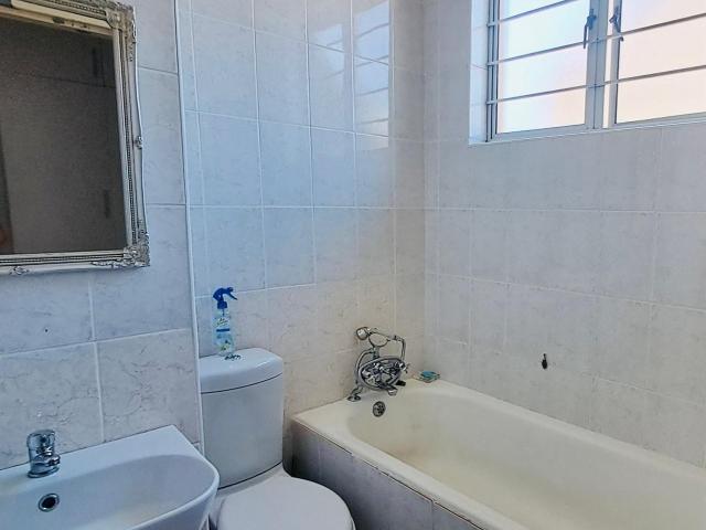 Townhouse for sale in Seaview, Kwazulu-natal