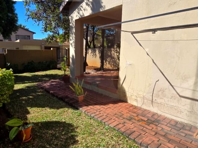 Townhouse for sale in Tlhabane, North West