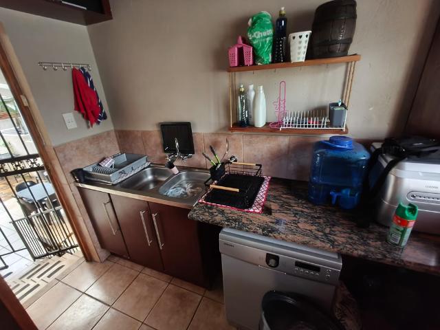 Townhouse for sale in Tlhabane, North West
