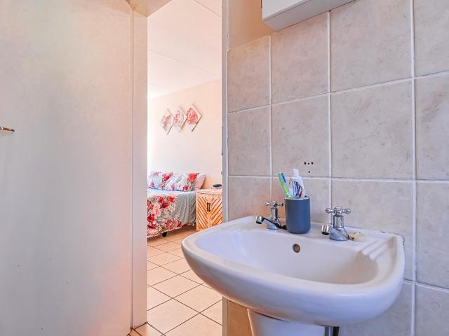 Townhouse for sale in Tlhabane, North West
