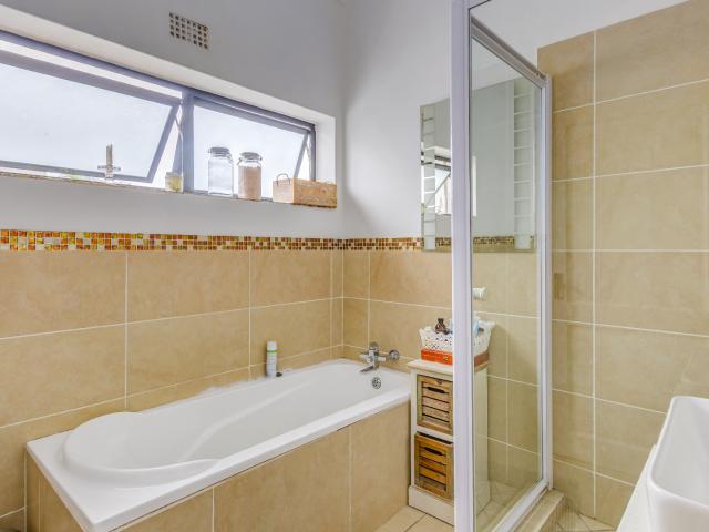 Townhouse for sale in Randburg, Gauteng