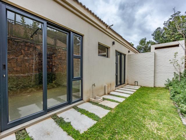 Townhouse for sale in Waterkloof, Gauteng
