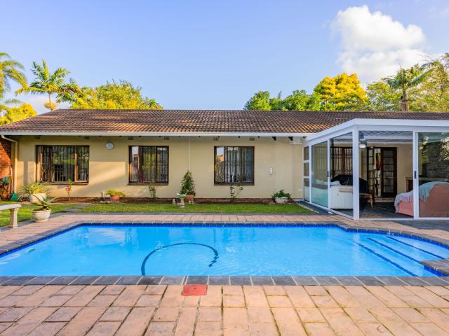 Townhouse for sale in Pinetown, Kwazulu-natal