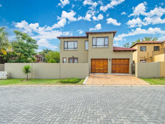 Townhouse for sale in Randburg, Gauteng