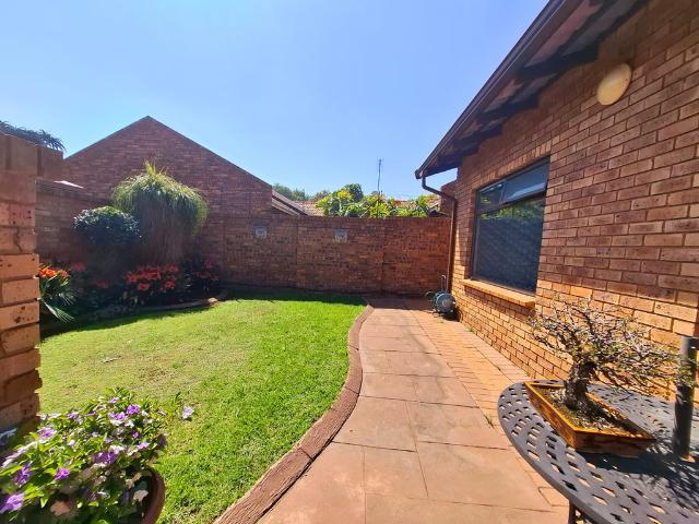 Townhouse for sale in Ekurhuleni, Gauteng