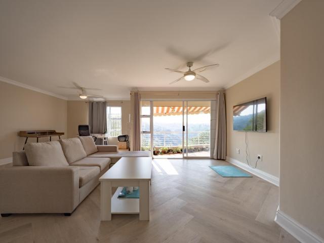 Townhouse for sale in Seaview, Kwazulu-natal