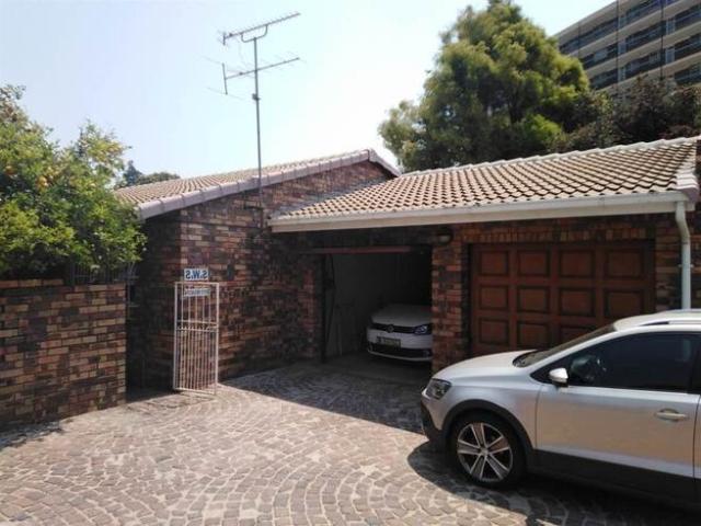 Townhouse for sale in Ekurhuleni, Gauteng