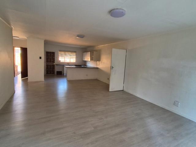 Townhouse for sale in Ekurhuleni, Gauteng