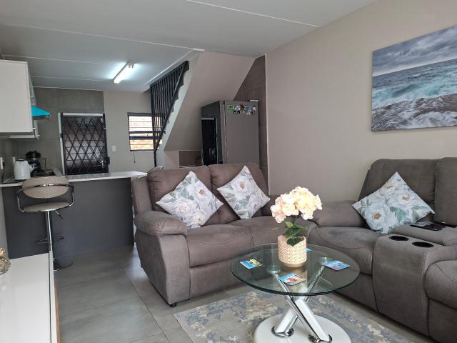 Townhouse for sale in Ekurhuleni, Gauteng