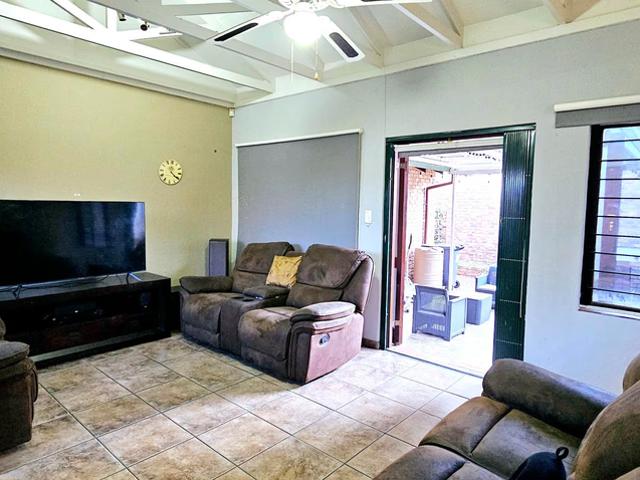 Townhouse for sale