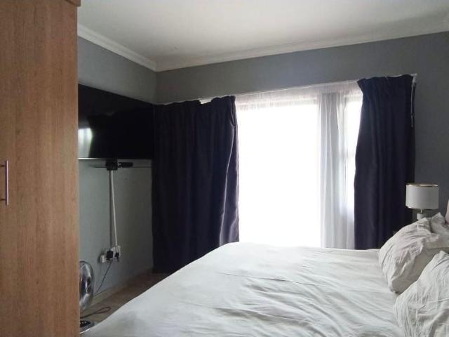 Townhouse for sale in Waterkloof, Gauteng