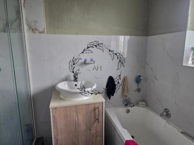 Townhouse for sale in Ekurhuleni, Gauteng