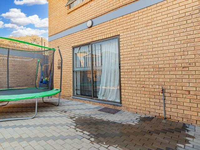 Townhouse for sale in Ekurhuleni, Gauteng
