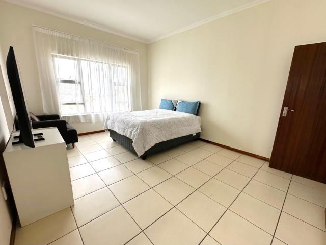 Townhouse for sale in Vosloorus, Gauteng