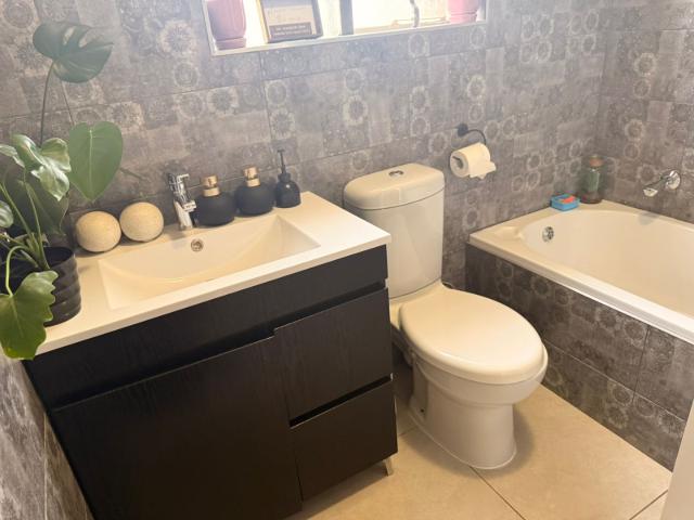 Townhouse for sale in Vosloorus, Gauteng