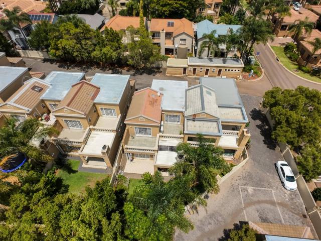 Townhouse for sale in Waterkloof, Gauteng